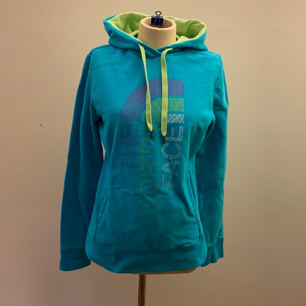 Women’s North Face Medium Hoodie Sweatshirt